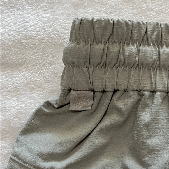 Lululemon Athletica Relaxed Pants - Picture 7 of 9